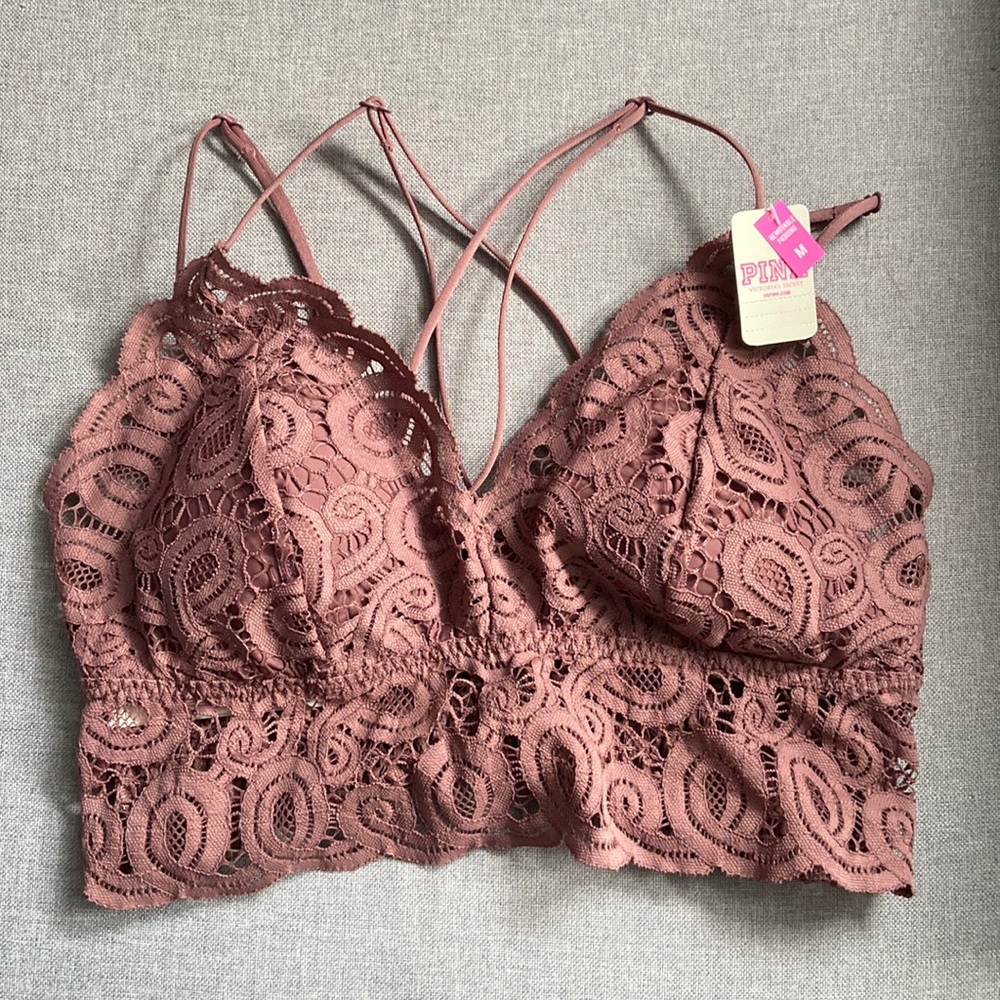 *NWT* lace racer back bralette